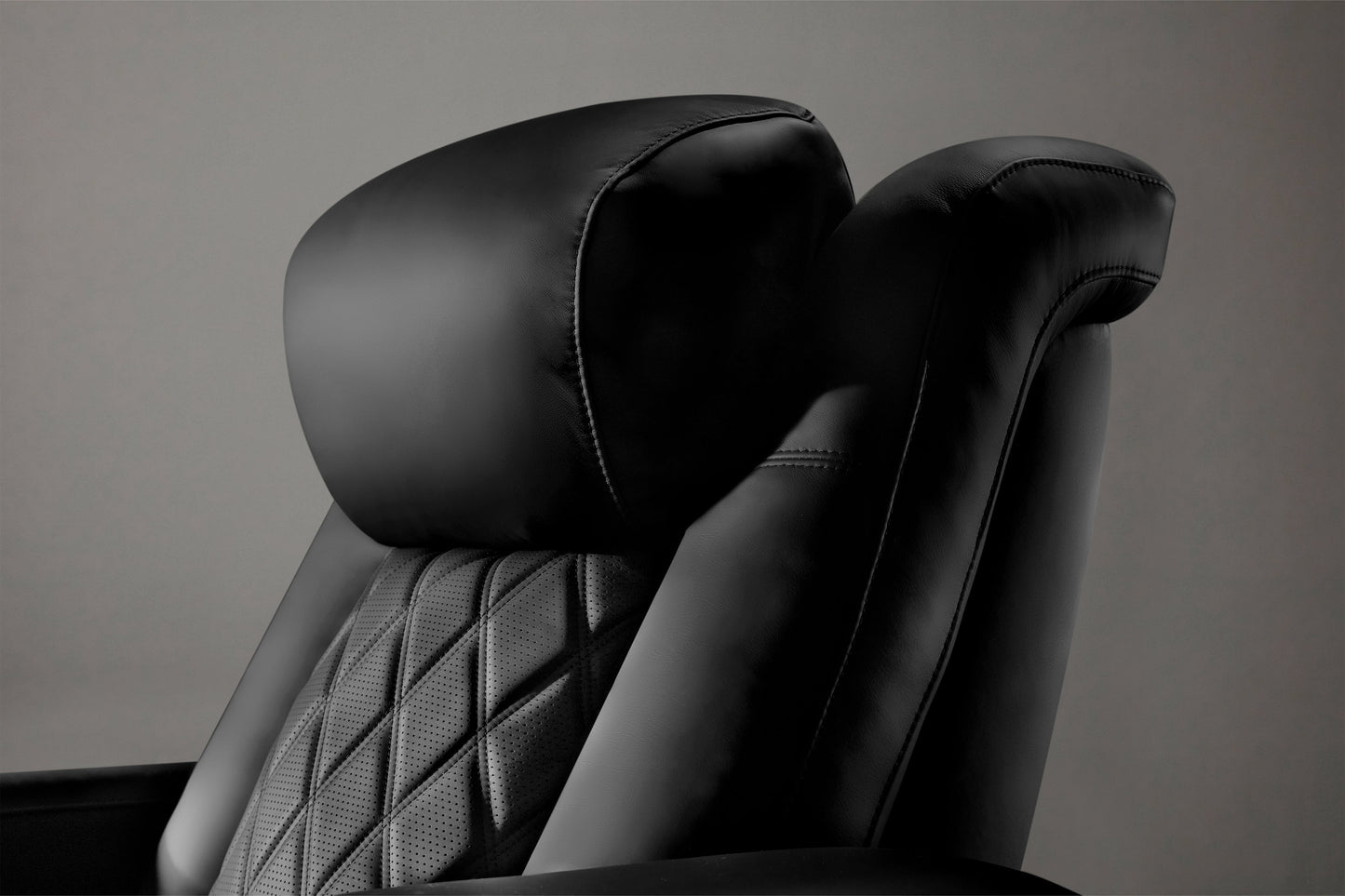 Valencia Tuscany Ultimate Heat &amp; Ventilation Theater Seating (2025 Edition)